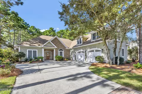 3807 Ridge Crest Dr, Southport, NC 28461