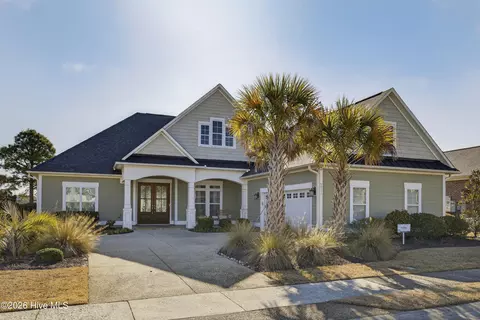 2215 Meadow Holly Trl NE, Leland, NC 28451