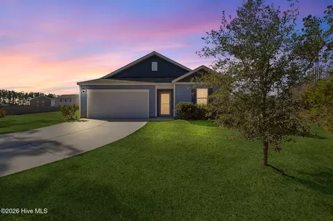141 Fresh Air Dr, Hampstead, NC 28443