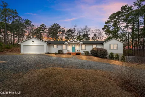 180 One Down St, Southern Pines, NC 28387