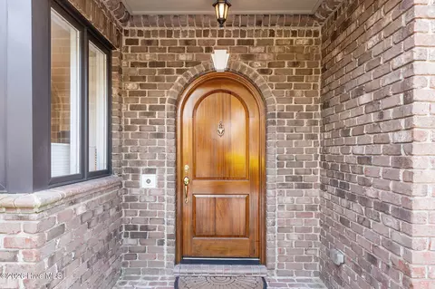 Entry Way - 4 Chalford Pl, Pinehurst, NC 28374 photo 2 of 4
