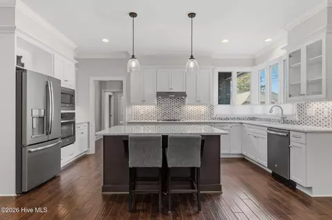 Kitchen - 4 Chalford Pl, Pinehurst, NC 28374 photo 3 of 7