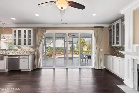 Living - 949 Forest Pointe Dr, Sunset Beach, NC 28468 photo 3 of 5