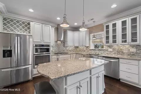 Kitchen - 949 Forest Pointe Dr, Sunset Beach, NC 28468 photo 2 of 8