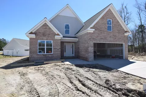 1221 Hunley Ct, Winterville, NC 28590