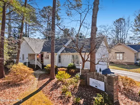 1340 Fairway Ter, Rocky Mount, NC 27804