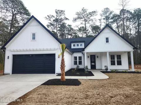 532 Briarwood Dr NW, Calabash, NC 28467