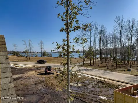 View/Area - 1061 Crown Pointe Dr, Hampstead, NC 28443 photo 1 of 15