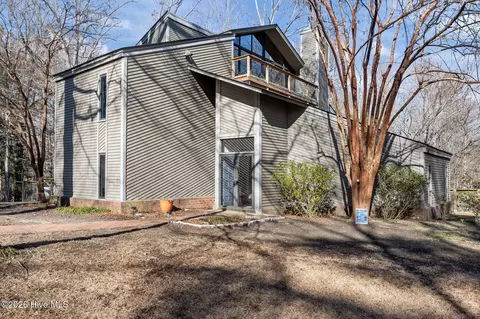 127 Hampton Dr, Washington, NC 27889