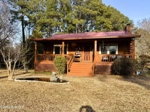 444 Grants Creek Rd, Jacksonville, NC 28546
