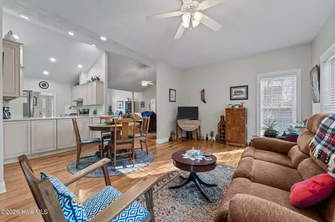 Living - 121 Sakonnet Trl, Pinehurst, NC 28374 photo 4 of 4
