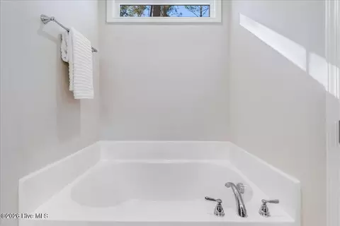 Bath - 1774 Walnut Run Dr, Deep Run, NC 28525 photo 1 of 3