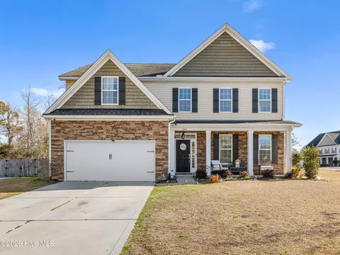 500 Sea Grass Ct, Swansboro, NC 28584