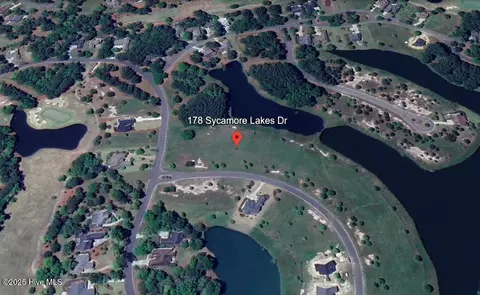 178 Sycamore Lakes Dr, Wallace, NC 28466
