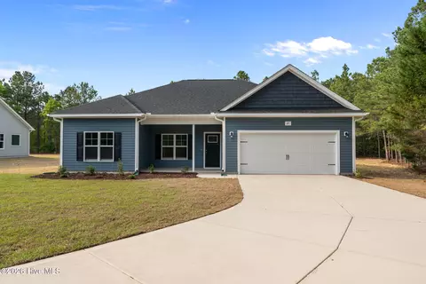 85 Glider Ln, Cameron, NC 28326