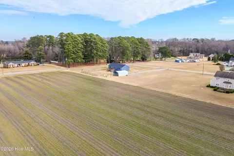 View/Area - 205 Terrace Ln, Conway, NC 27820 photo 2 of 10