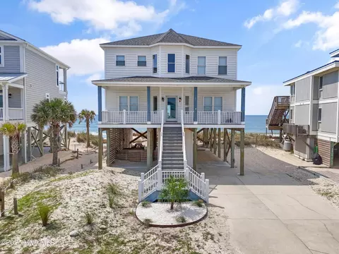 6621 W Beach Dr, Oak Island, NC 28465