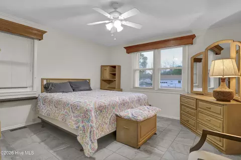 Bedroom - 1830 Nc Highway 210 E, Hampstead, NC 28443 photo 1 of 3