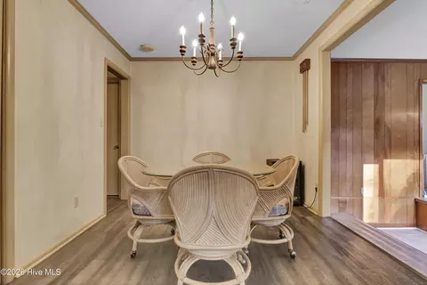 Dining - 1830 Nc Highway 210 E, Hampstead, NC 28443 photo 1 of 3