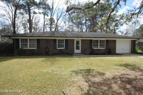 106 Glen Dr, Havelock, NC 28532
