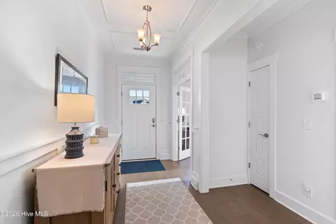 Entry Way - 3809 Berkeley Ct, Southport, NC 28461 photo 1 of 5