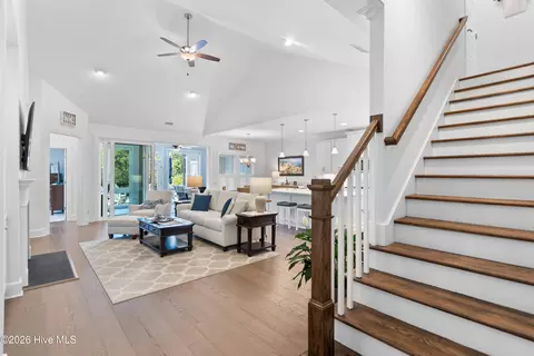 Entry Way - 3809 Berkeley Ct, Southport, NC 28461 photo 3 of 5