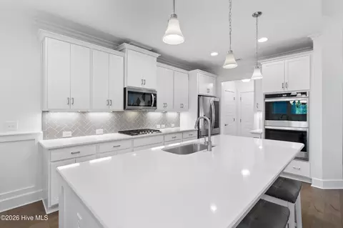 Kitchen - 3809 Berkeley Ct, Southport, NC 28461 photo 3 of 4