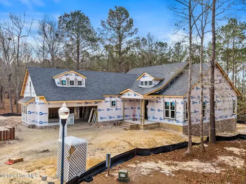 726 Cedarhurst Dr SE, Bolivia, NC 28422