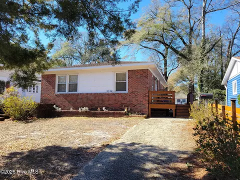 2038 Washington St, Wilmington, NC 28401