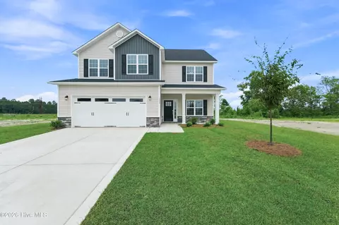 132 Sanctuary St, Jacksonville, NC 28546