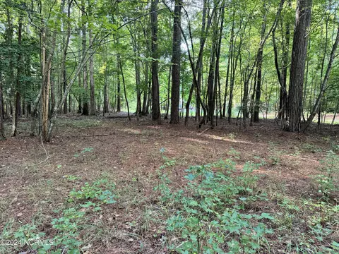 81 Beans Bnd, Chocowinity, NC 27817
