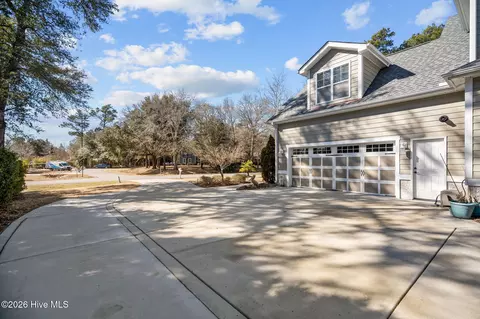 Exterior - 703 Brown Pelican Ln, Hampstead, NC 28443 photo 19 of 25