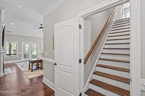 Entry Way - 703 Brown Pelican Ln, Hampstead, NC 28443 photo 2 of 2