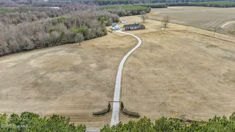 2554 Davis Mill Rd, Fremont, NC 27830