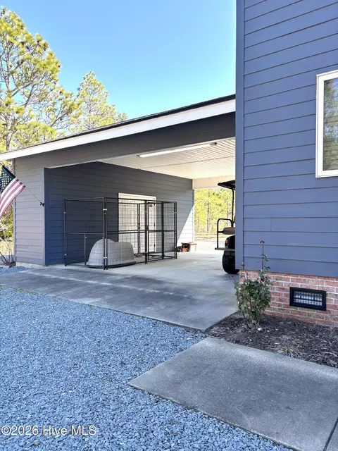 275 Spring Branch Dr, Harrells, NC 28444