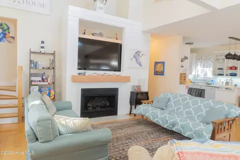 Living - 275 Spring Branch Dr, Harrells, NC 28444 photo 2 of 2