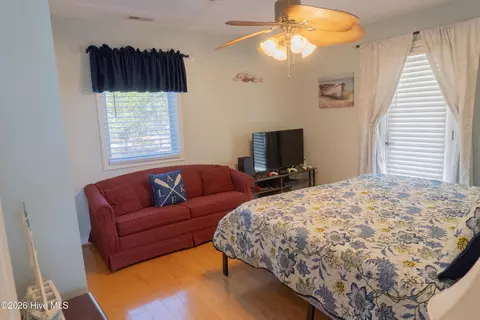 Bedroom - 275 Spring Branch Dr, Harrells, NC 28444 photo 2 of 5