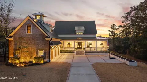 806 Johns Orchard Ln, Wilmington, NC 28411