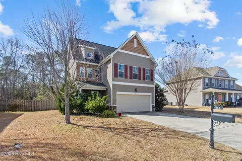 441 Bald Cypress Ln, Sneads Ferry, NC 28460
