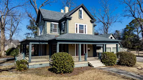 302 E Main St, Plymouth, NC 27962