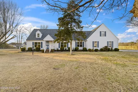 405 Timothy Rd, Jacksonville, NC 28546