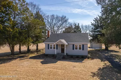 117 Garrenton Rd, Grandy, NC 27939