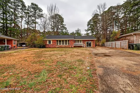 212 Winslow Cir, Goldsboro, NC 27530