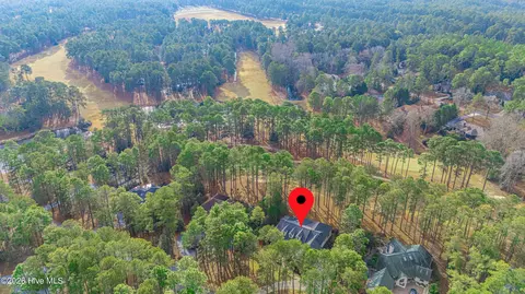 53 Glasgow Dr, Pinehurst, NC 28374