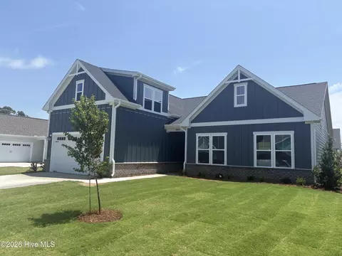 2020 Oakton Dr #14, Southport, NC 28461