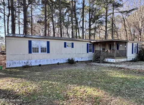 168 Wedgewood Dr, Moyock, NC 27958