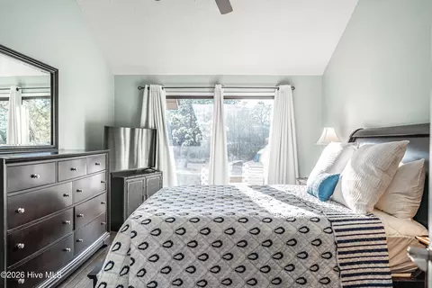 Bedroom - 140 Barton Hills Ct, Pinehurst, NC 28374 photo 5 of 13