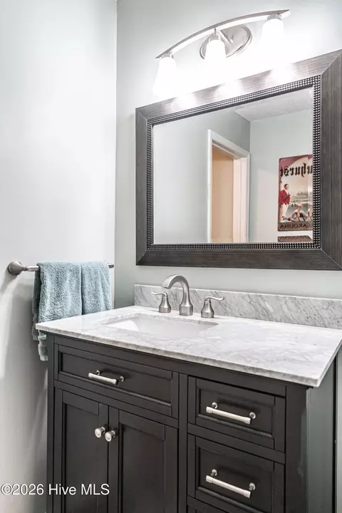 Bath - 140 Barton Hills Ct, Pinehurst, NC 28374 photo 9 of 11