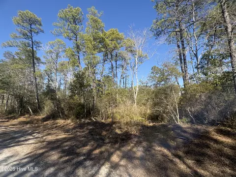 516 Barclay Rd, Boiling Spring Lakes, NC 28461