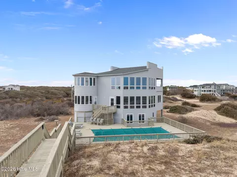 2223 Sandfiddler Rd, Corolla, NC 27927